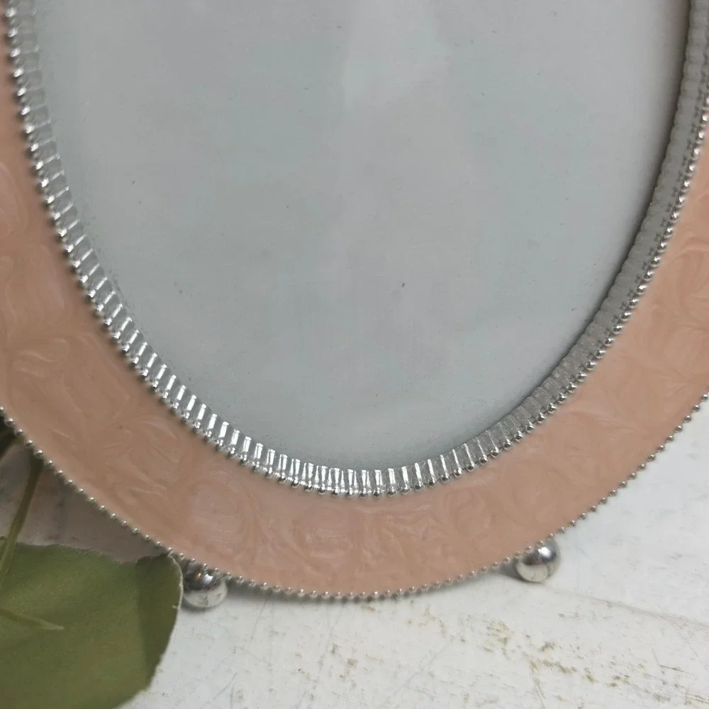 Silver Tone Peachy Pink Enamel Bow Oval Picture Frame‎ Beaded Edge Tabletop